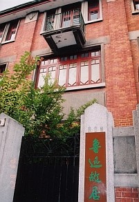 �D�v������