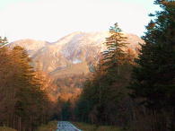 雌阿寒岳