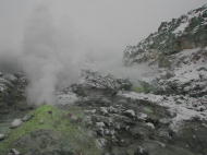 冬の硫黄山。迫力はなかなかの物です♪