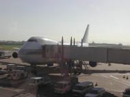 V΋`sa747B