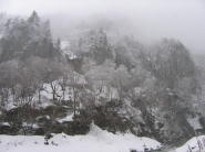 層雲峡のような柱状節理です。