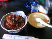 豚丼と豚汁の「とんとんセット」