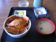 「みはる」の豚丼^^。