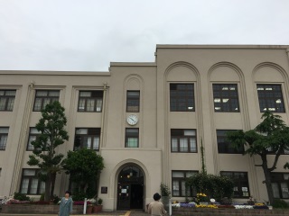 10年前までは神戸市立二葉小学校だったそうです