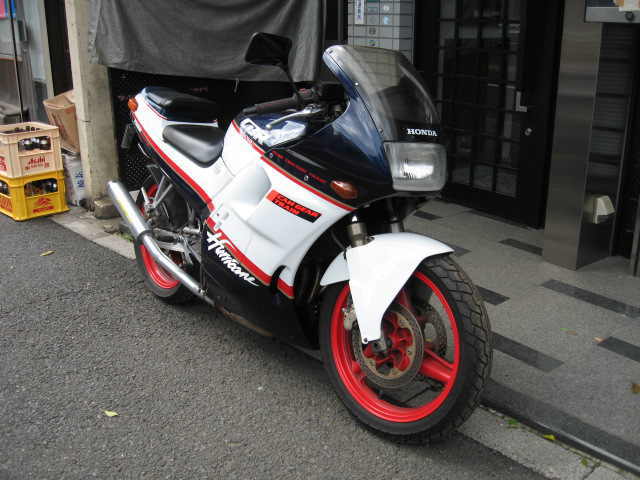 bike-cbr250r