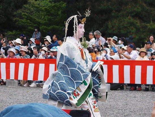 采女