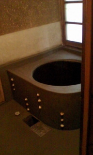 マル廣長州下引きホーロー風呂（やまと風呂）　丸型25