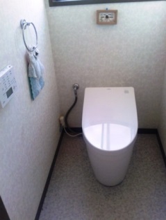 水洗便器（トイレ）　ネオレスト　取替後