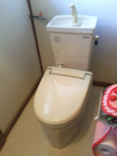 簡易水洗便器（トイレ）　交換前