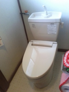 簡易水洗便器（トイレ）　交換後