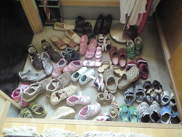 photo：エントランスの靴たくさん