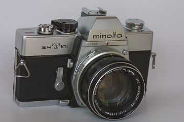 比の今月のカメラ 2006年2月号 minolta SRT101 2006年はずっと