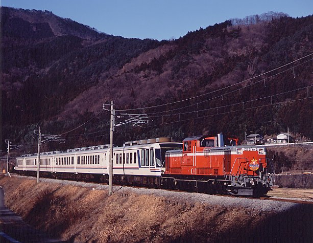 DD51-842 �₷�炬