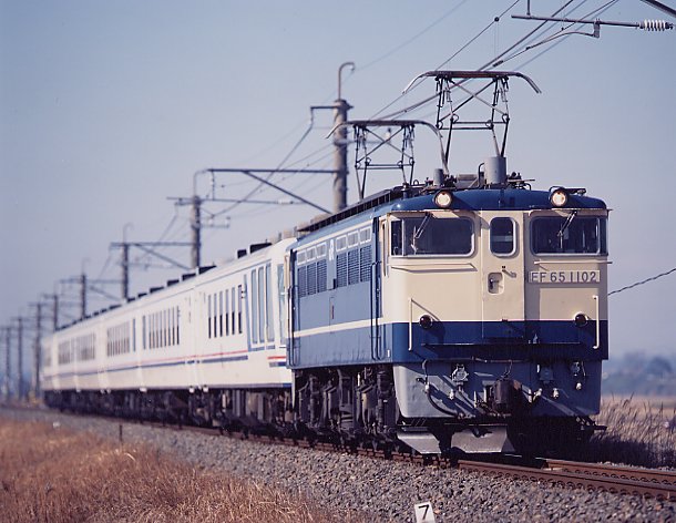 EF65-1102�₷�炬